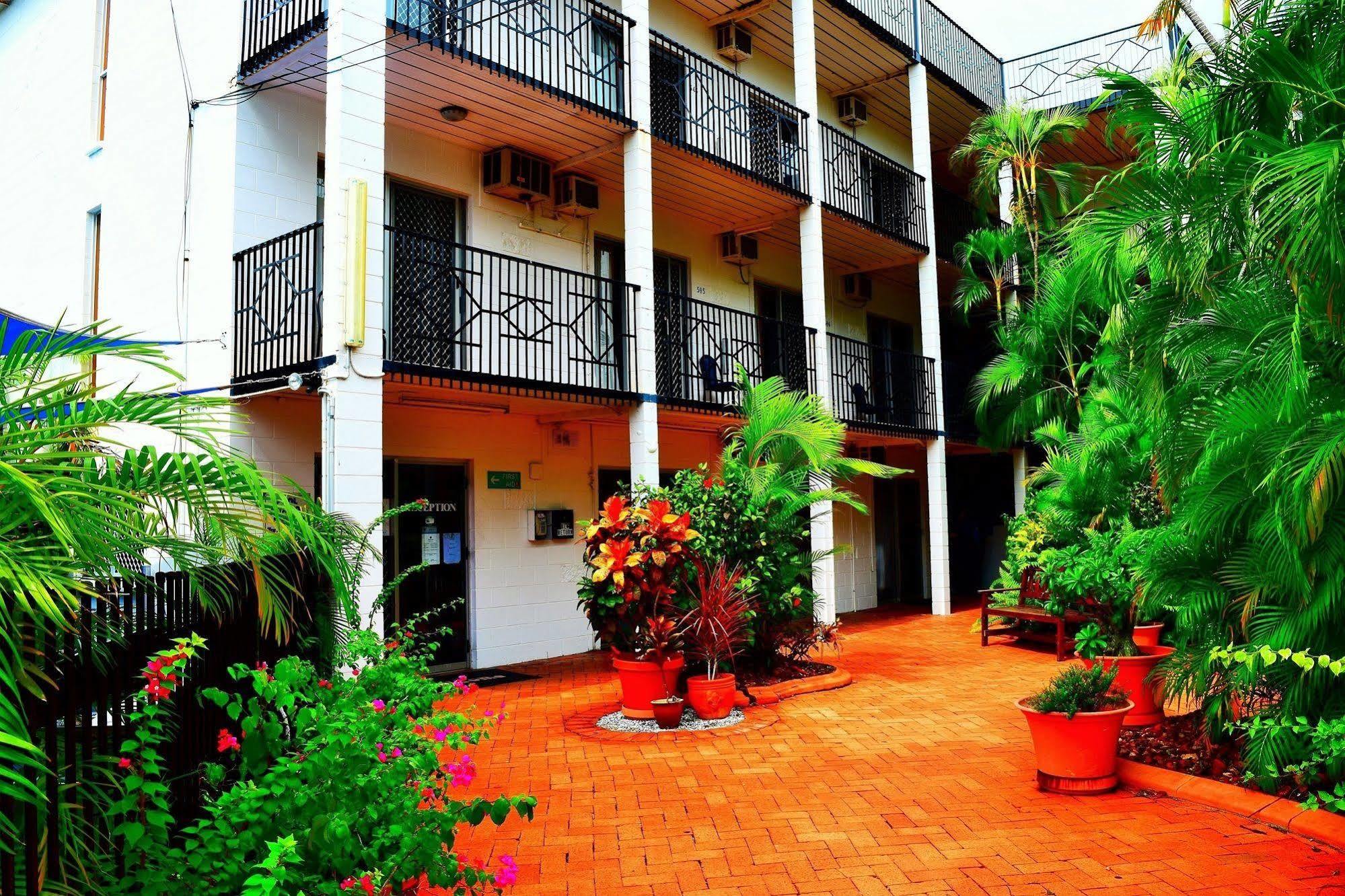 Coconut Grove Holiday Apartments Darwin Dış mekan fotoğraf